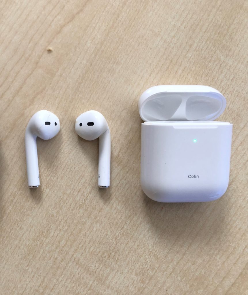 Airpods green