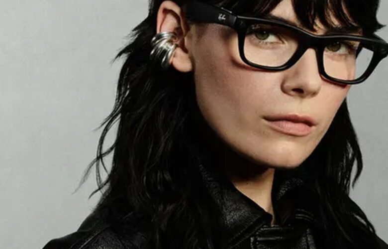 Meta smart glasses accessibility: better fit and WhatsApp recall